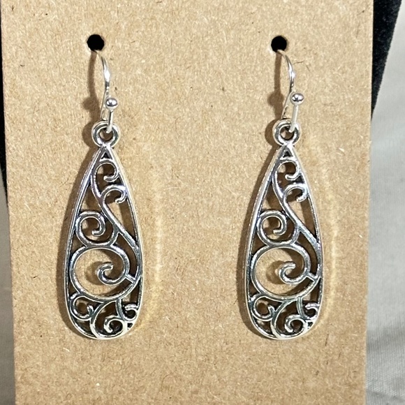 2/$20 Silver tone long thin water droplet filigree hook earrings - Picture 2 of 11